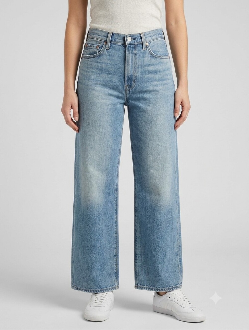 Levi's Premium Ribcage Wide Leg Jeans 26 Medium Wash NWT